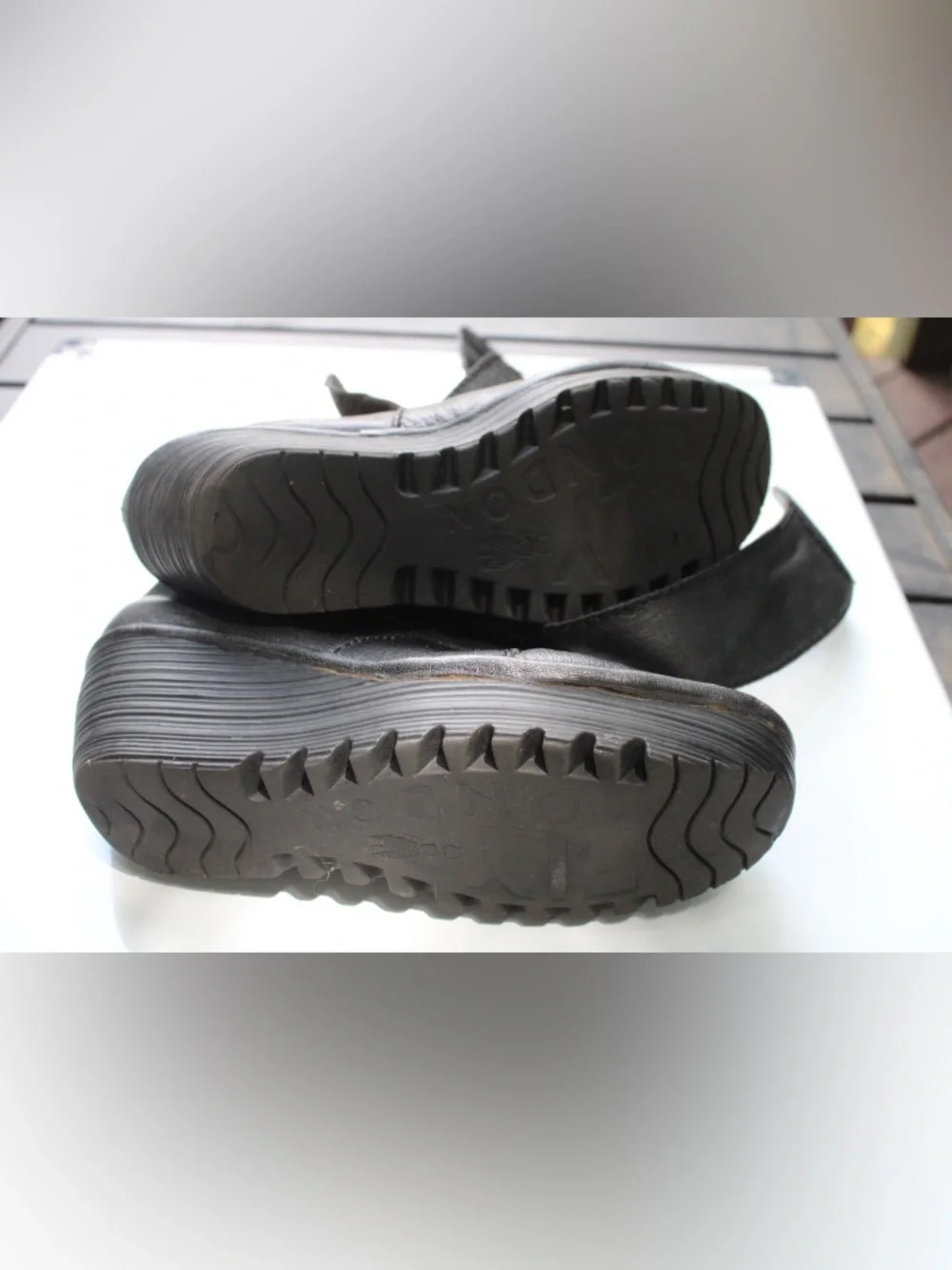 Fly London Rada wedges